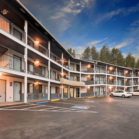 Super 8 By Wyndham Keystone/Mt. Rushmore Екстер'єр фото