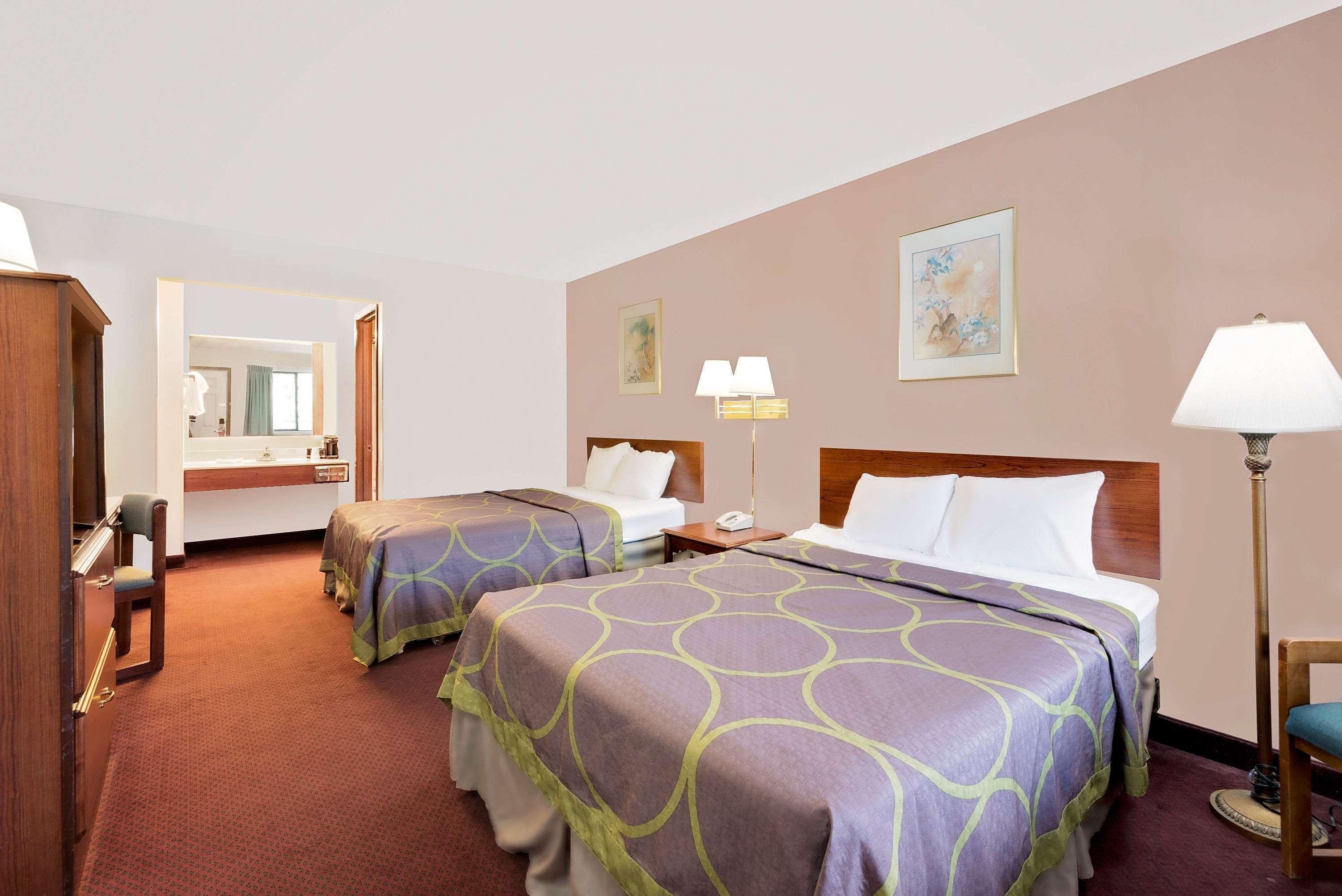 Super 8 By Wyndham Keystone/Mt. Rushmore Екстер'єр фото