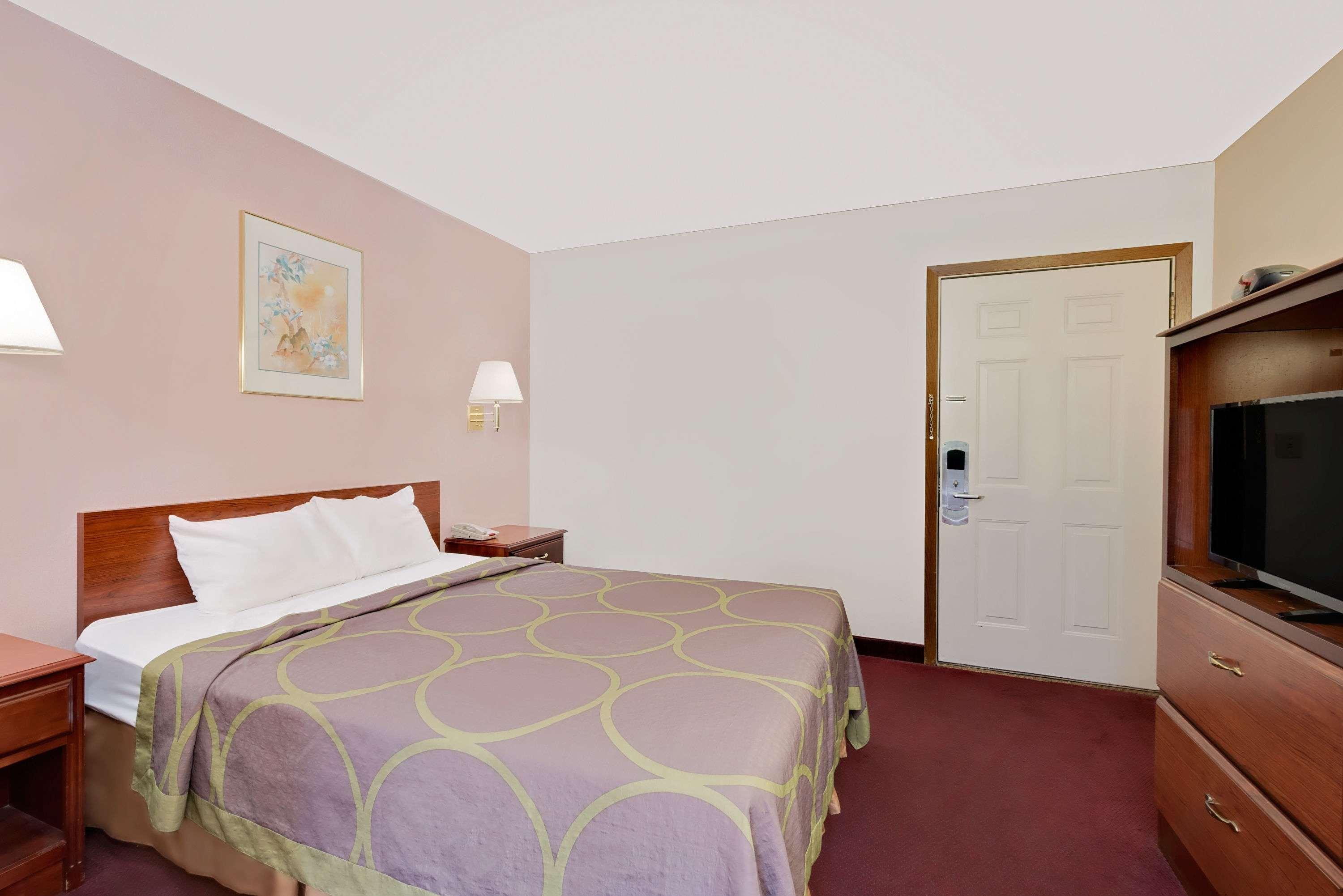 Super 8 By Wyndham Keystone/Mt. Rushmore Екстер'єр фото