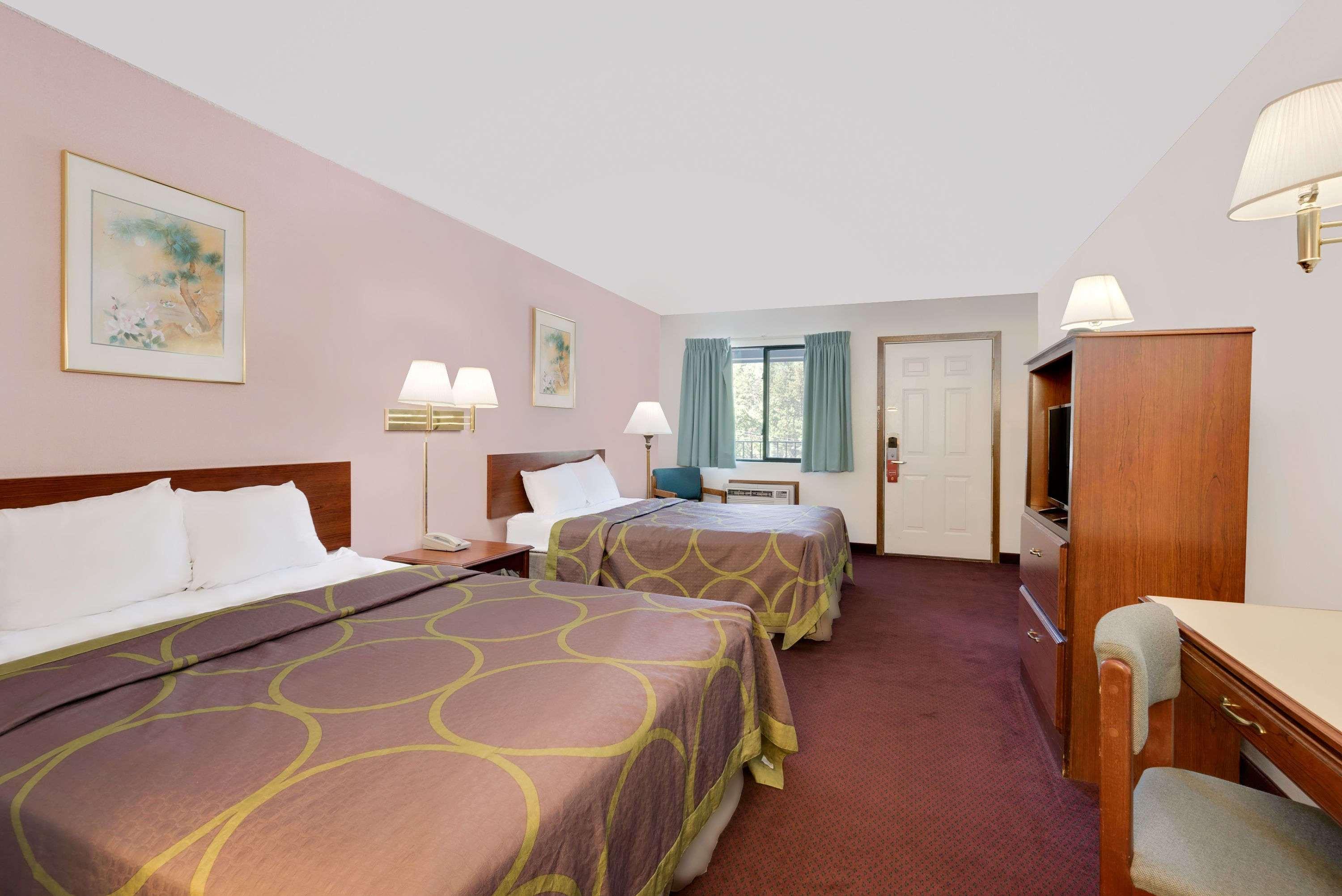 Super 8 By Wyndham Keystone/Mt. Rushmore Екстер'єр фото
